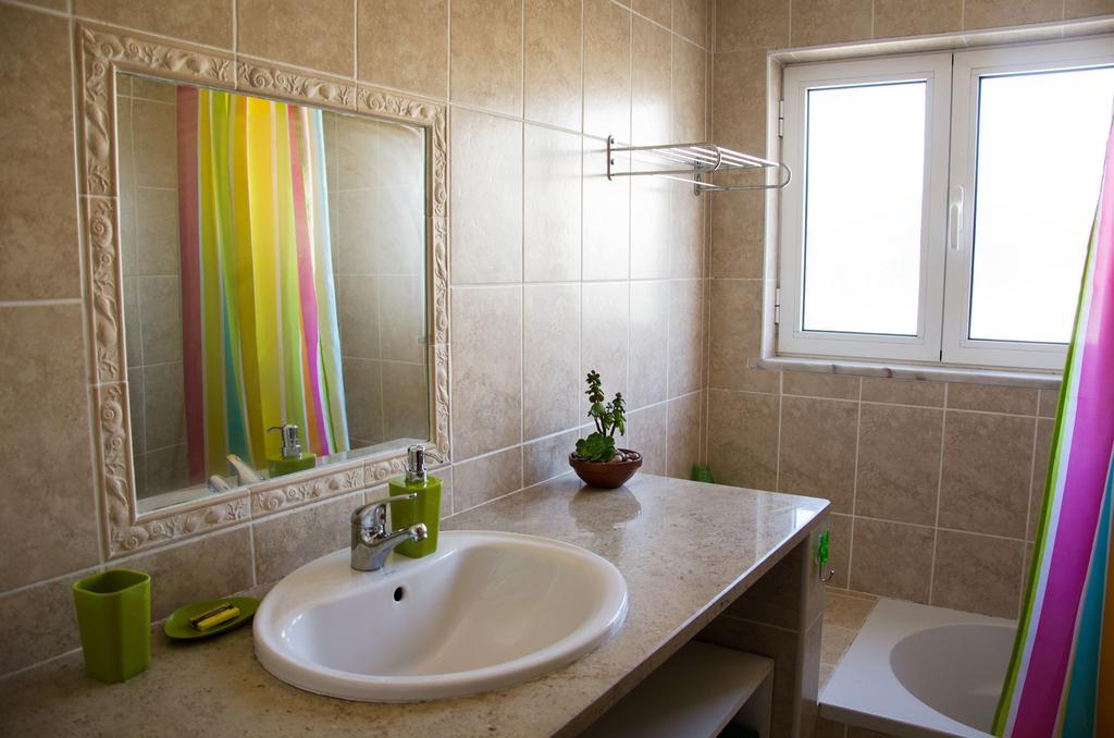 Casa Ardomar Hotel Carrapateira Room photo